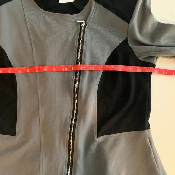 New Attitudes by Renee Gray And Black Zippered Jacket Size Large - Picture 9 of 13
